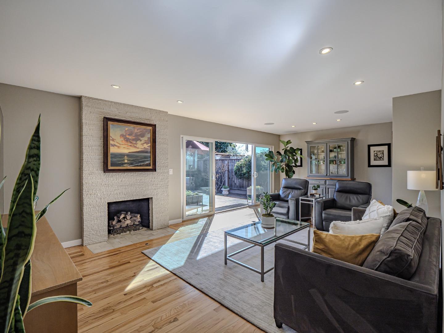 342 Cabrillo Avenue