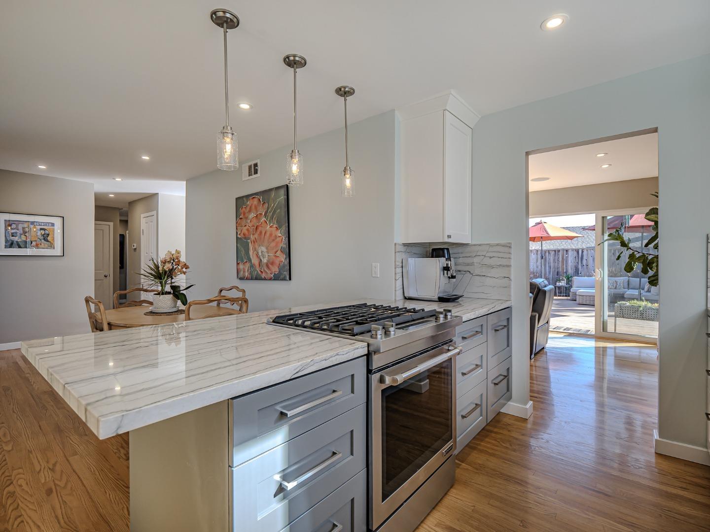 342 Cabrillo Avenue