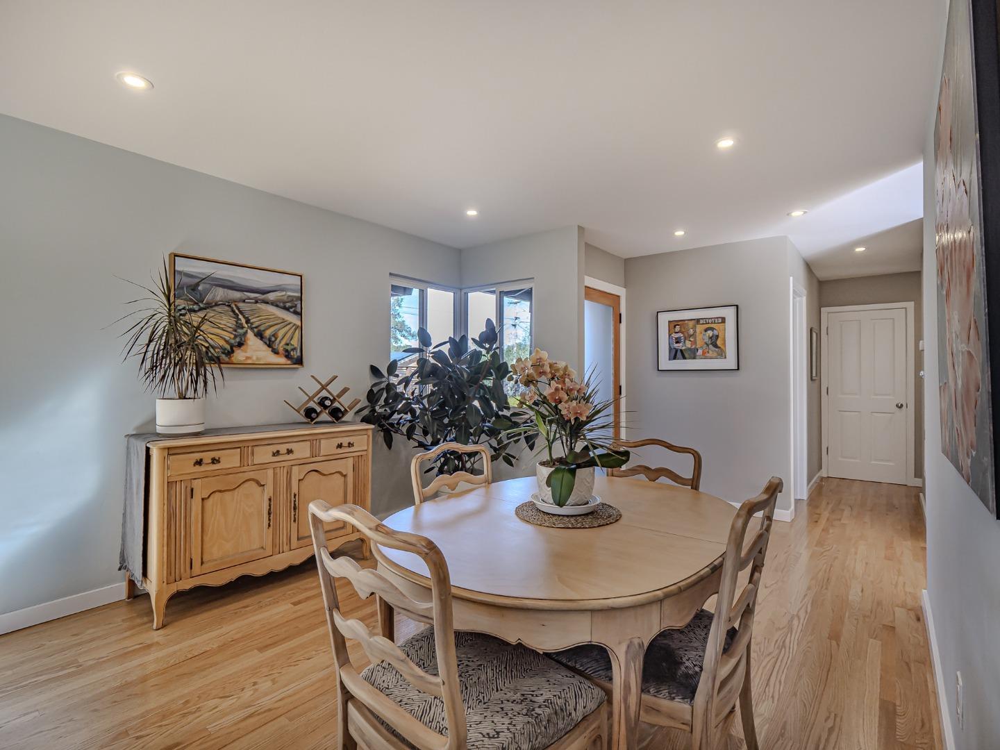 342 Cabrillo Avenue