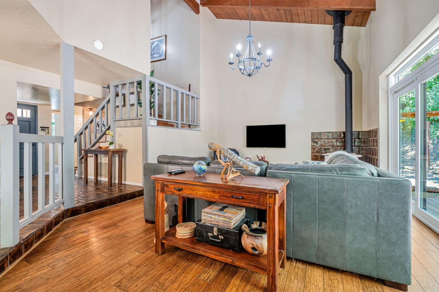 4858 Freedom Boulevard