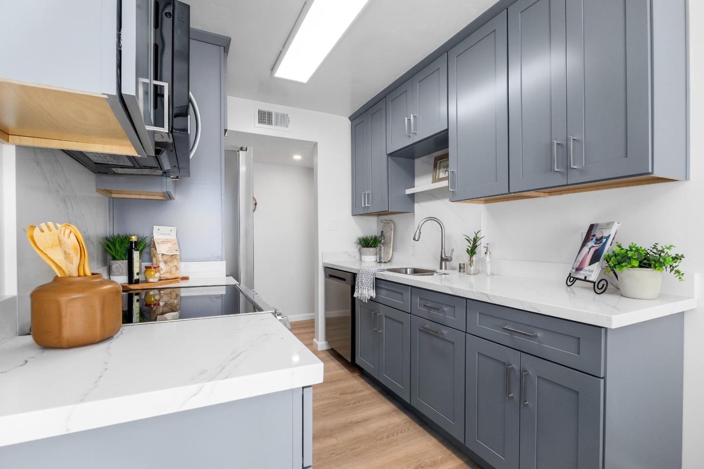 1925 46th Avenue 148