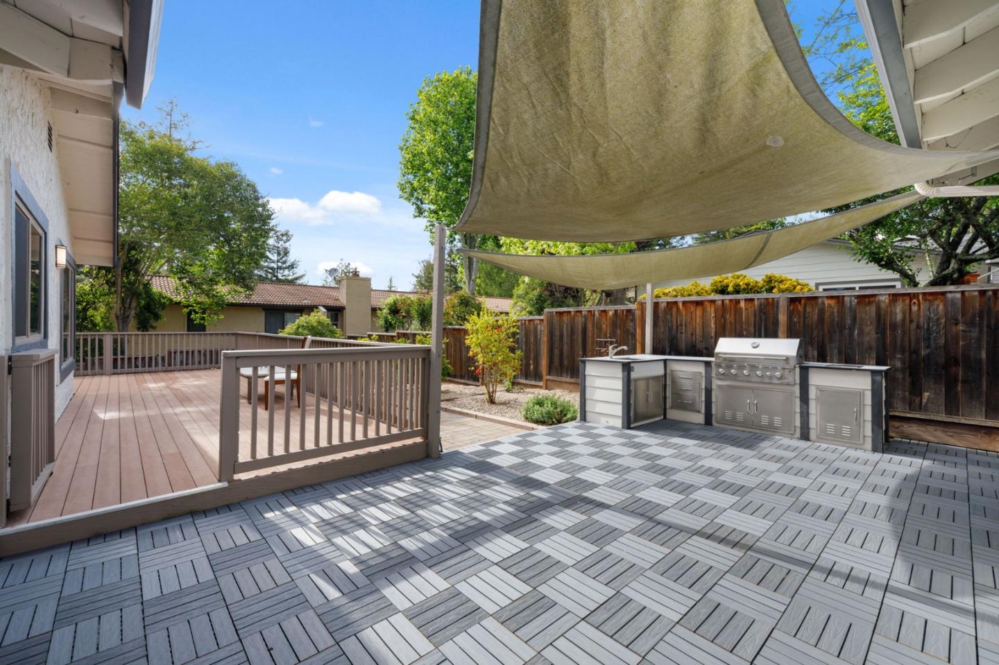 209 Bean Creek RD