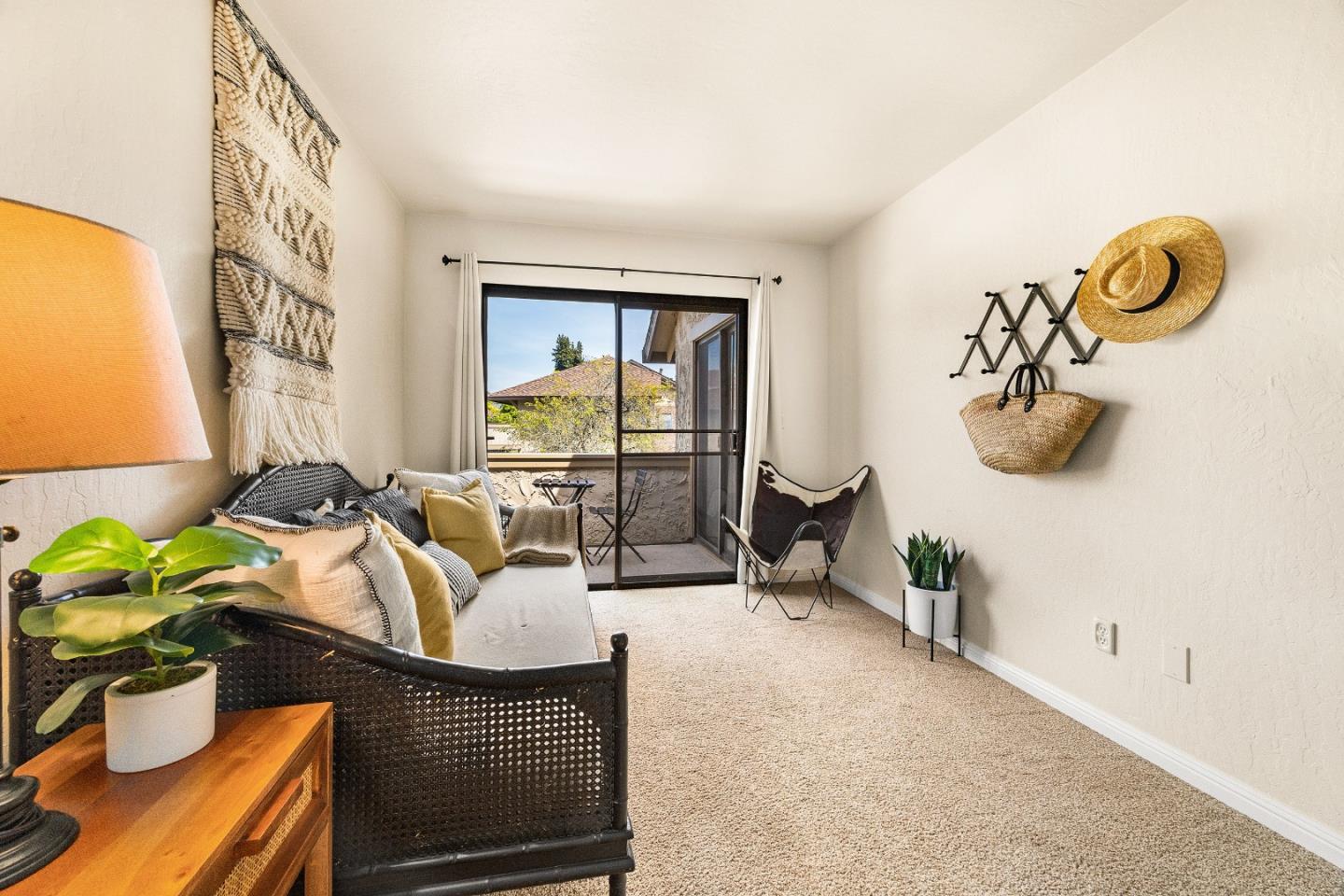 3047 Arlington Drive