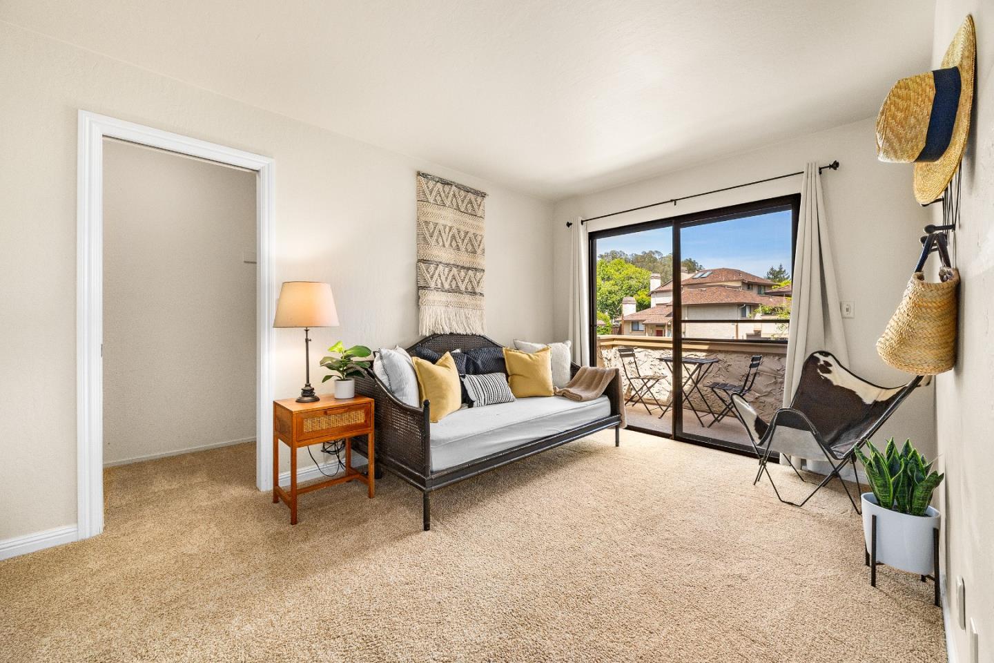3047 Arlington Drive