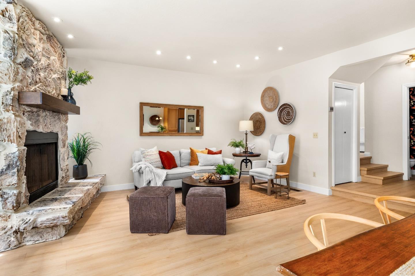 3047 Arlington Drive