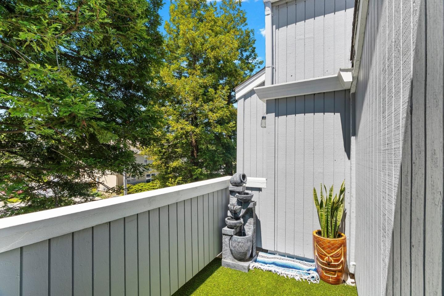 1200 Capitola Road 7