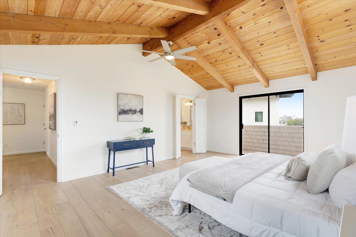 206 Via Lantana