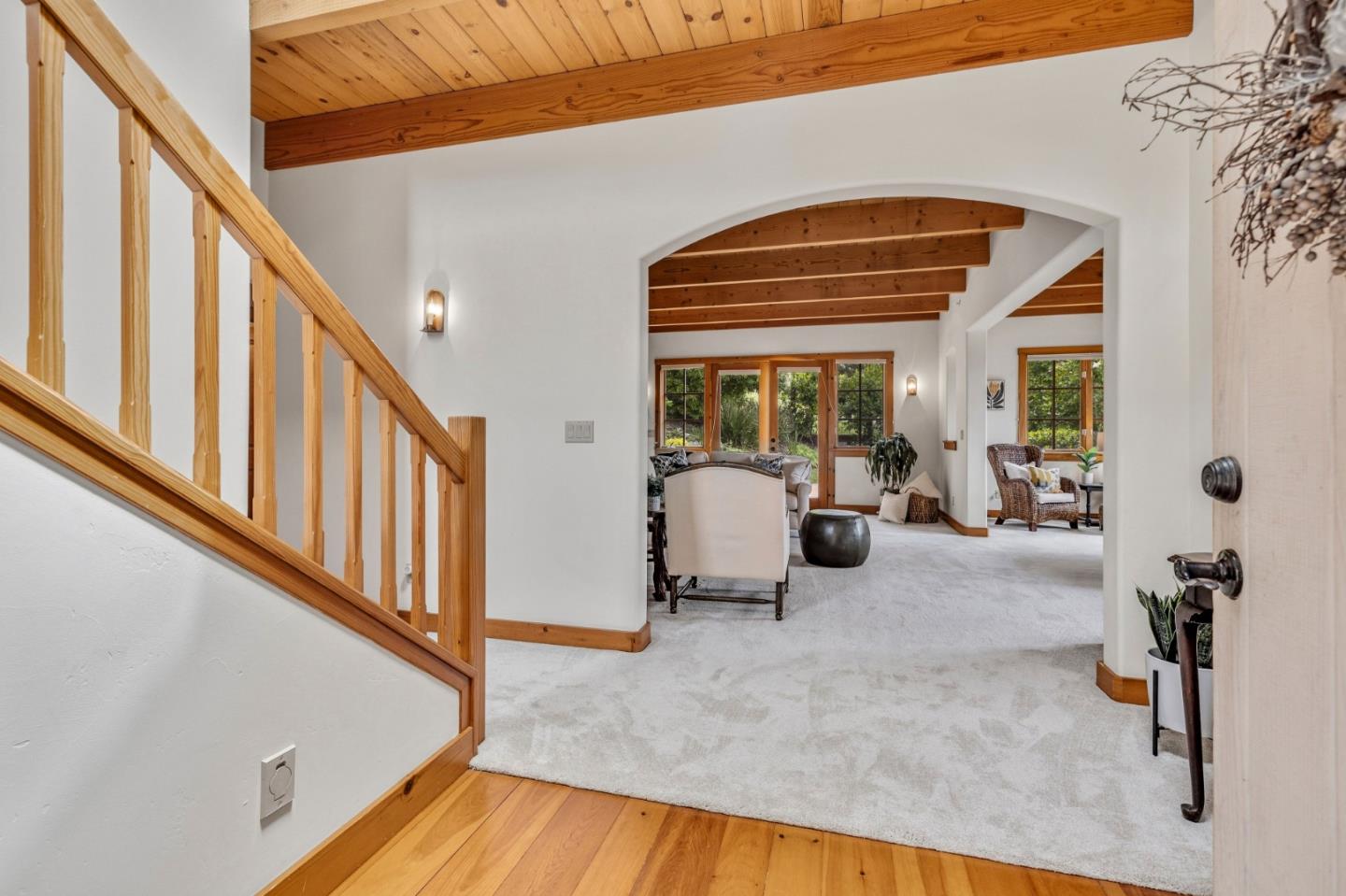 232 Beach DR