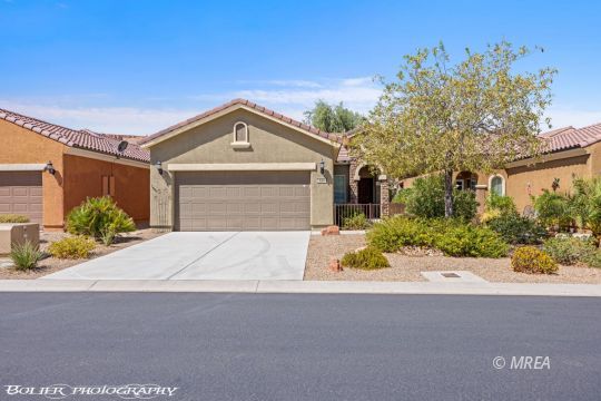 839 Country Grove Ln