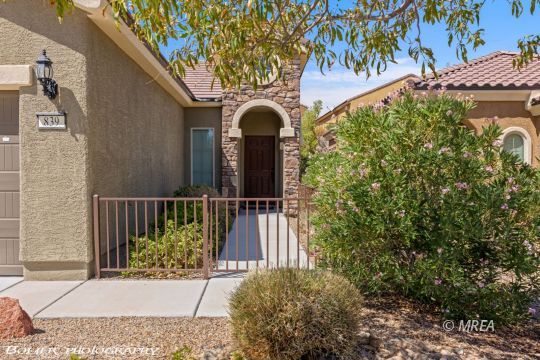 839 Country Grove Ln