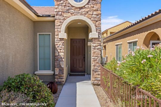 839 Country Grove Ln