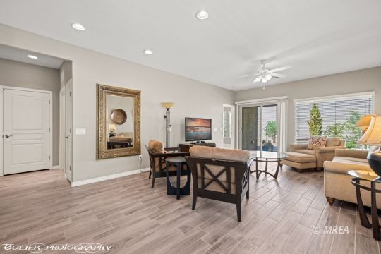 839 Country Grove Ln