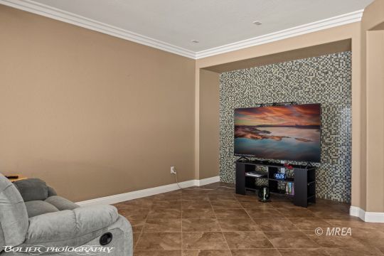 1455 Waterfall