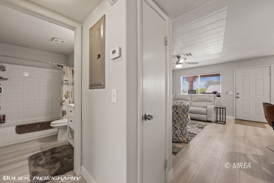 901 Springs Dr #201
