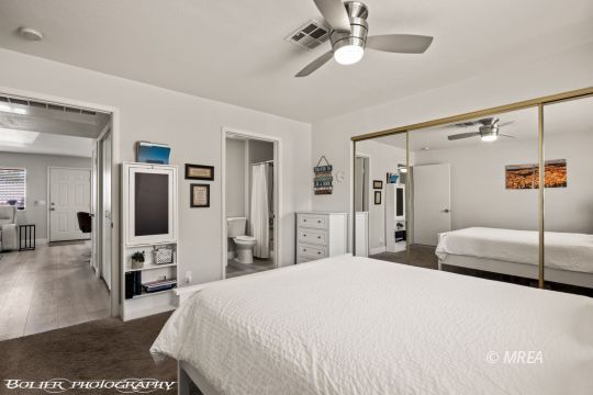 901 Springs Dr #201