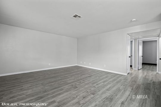 962 Springs Dr #202