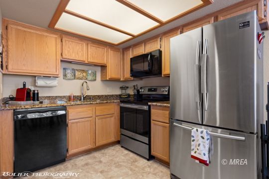 797 Springs Dr #102