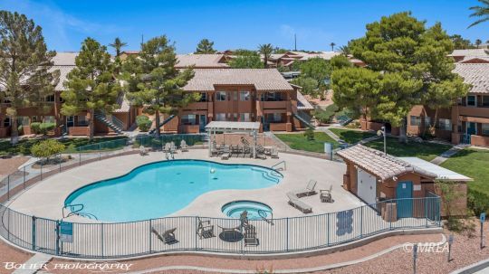 797 Springs Dr #102
