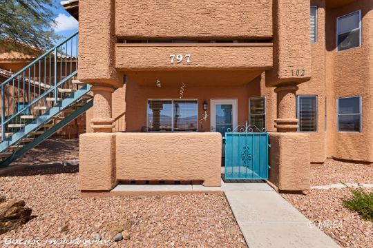 797 Springs Dr #102