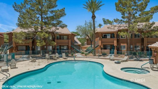 797 Springs Dr #102