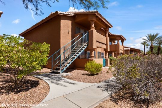 797 Springs Dr #102