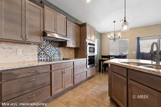 603 Coventry Lane