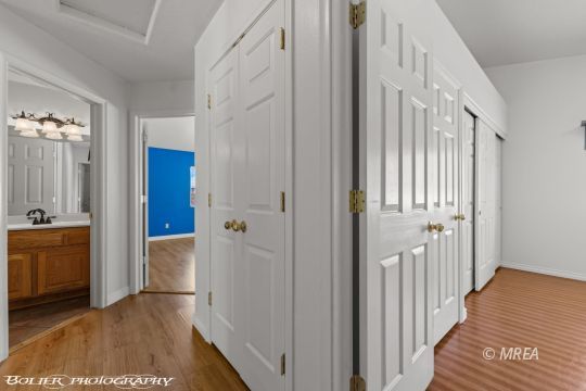 347 Ronnie Way