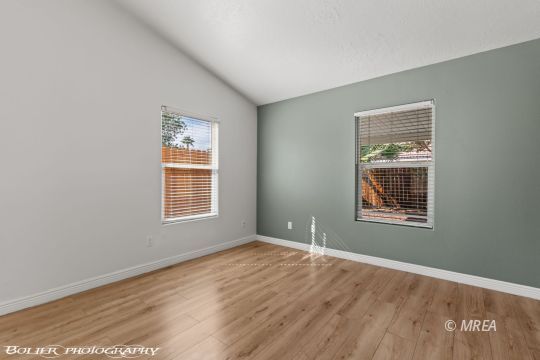 347 Ronnie Way