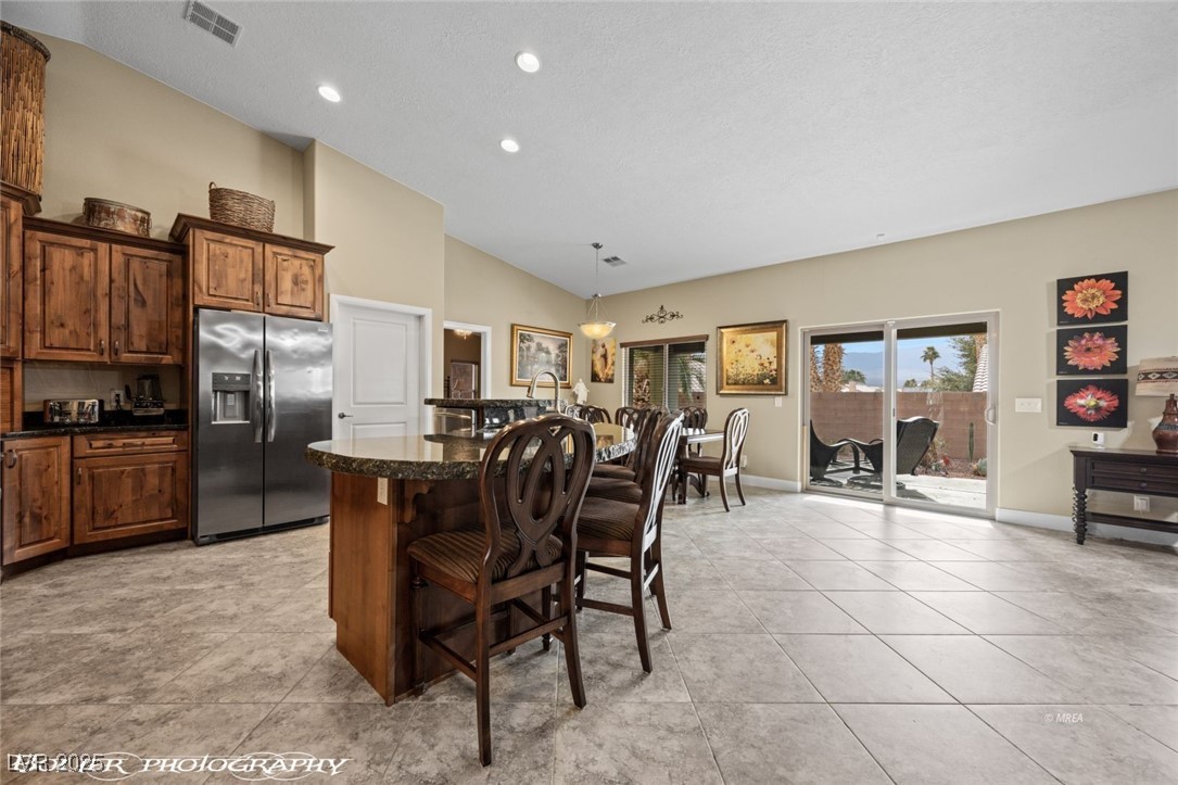 870 Santa Maria Way