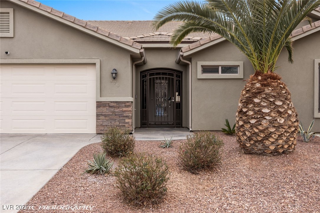 870 Santa Maria Way
