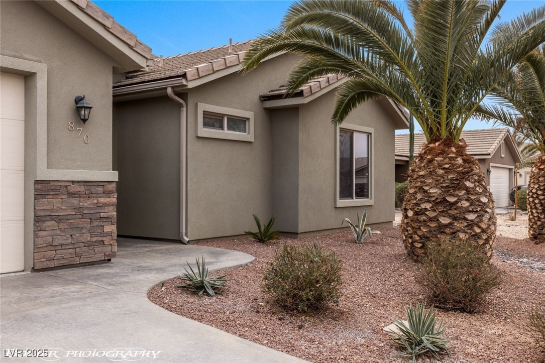 870 Santa Maria Way
