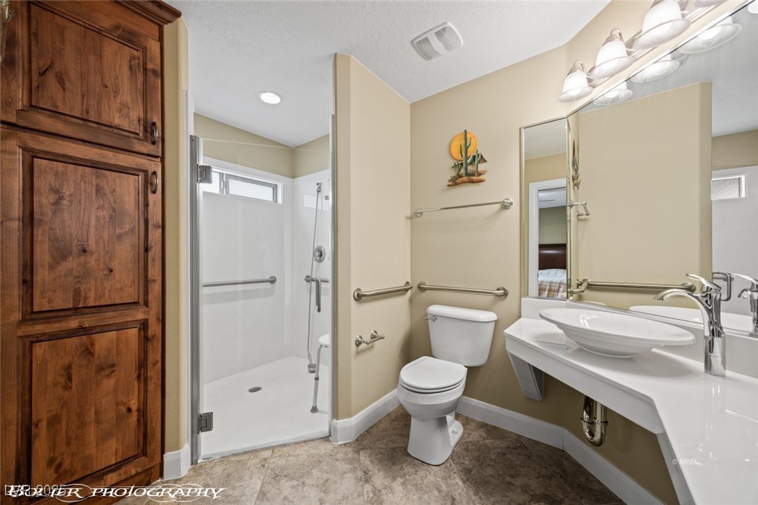 870 Santa Maria Way