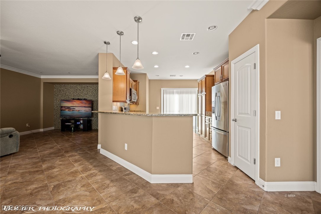 1455 Waterfall Lane