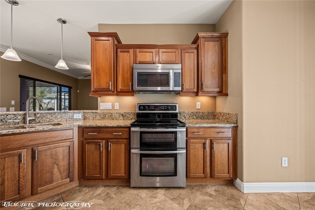 1455 Waterfall Lane