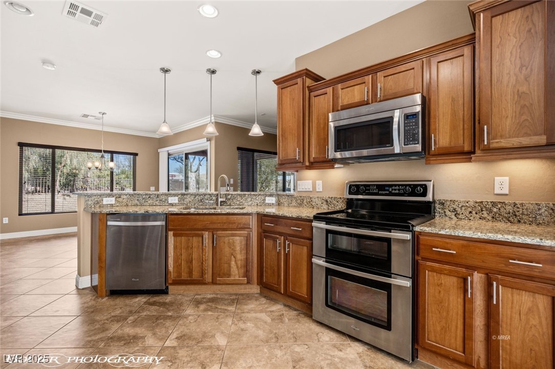 1455 Waterfall Lane