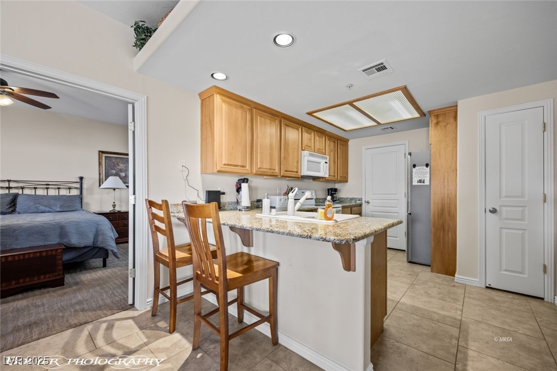 405 Paradise Parkway 170