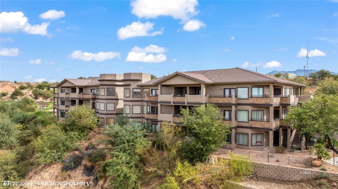 405 Paradise Parkway 170