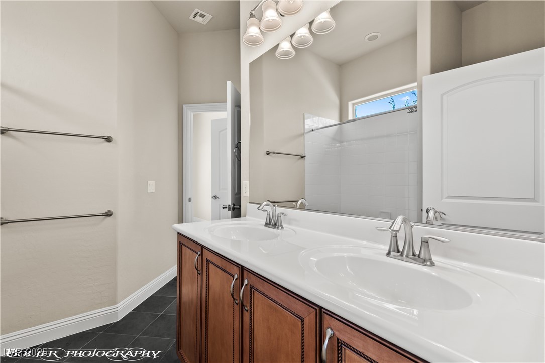 1348 Basin View