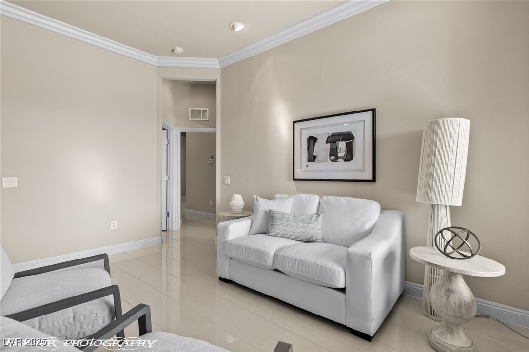 1348 Basin View