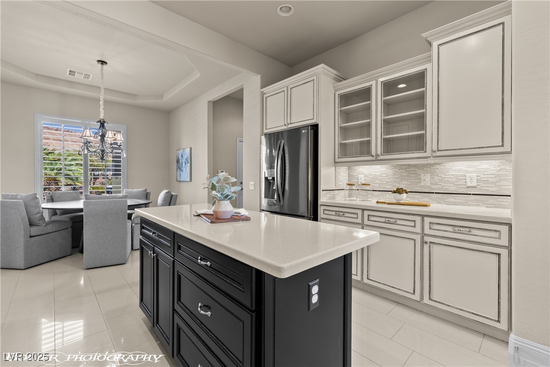 1348 Basin View
