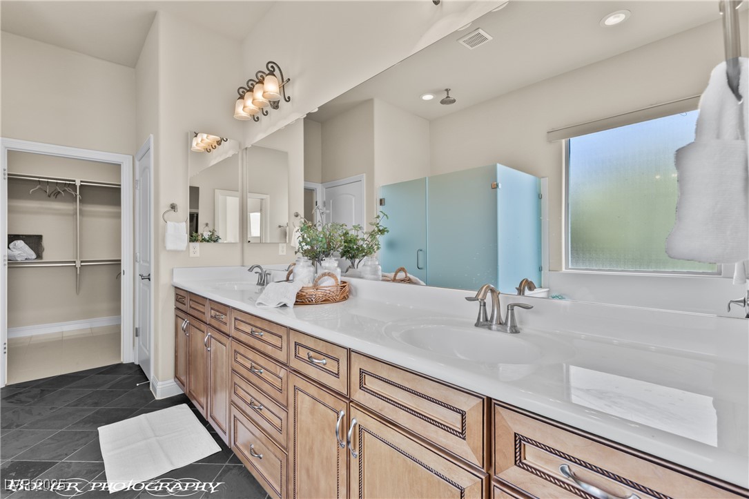 1348 Basin View