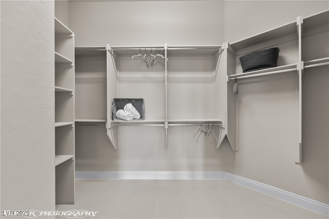 1348 Basin View