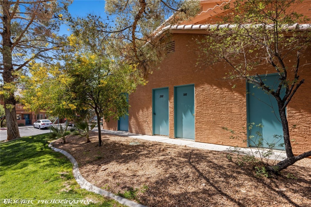 901 Mesquite Springs Drive 201
