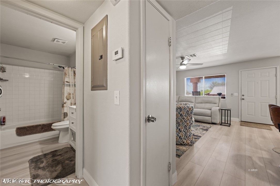 901 Mesquite Springs Drive 201
