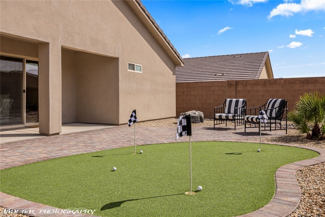 942 Shadow Hawk Ridge