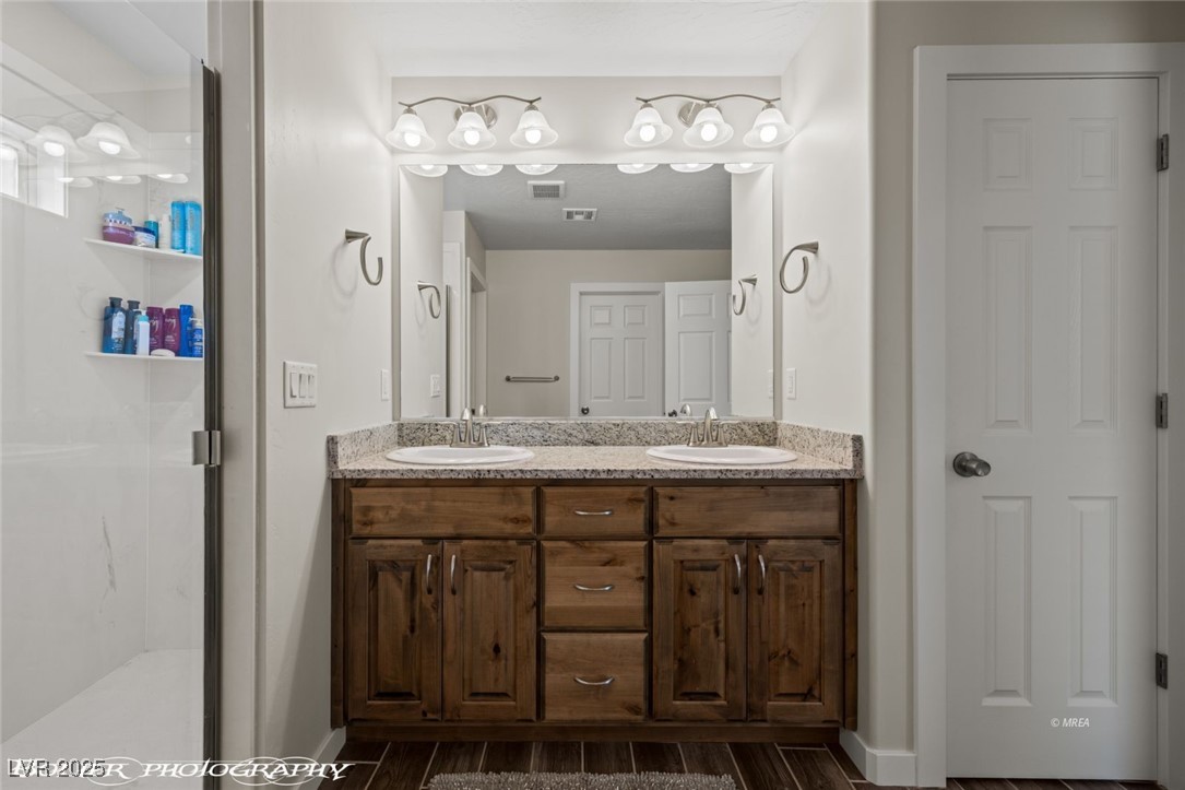942 Shadow Hawk Ridge