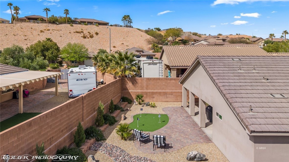 942 Shadow Hawk Ridge