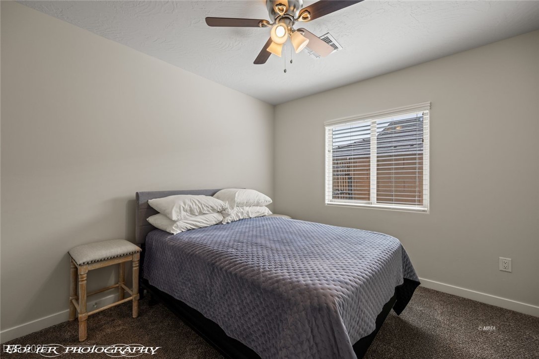 942 Shadow Hawk Ridge