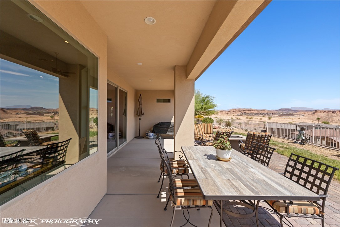 656 Shadow Ridge