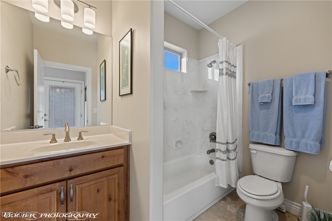 656 Shadow Ridge